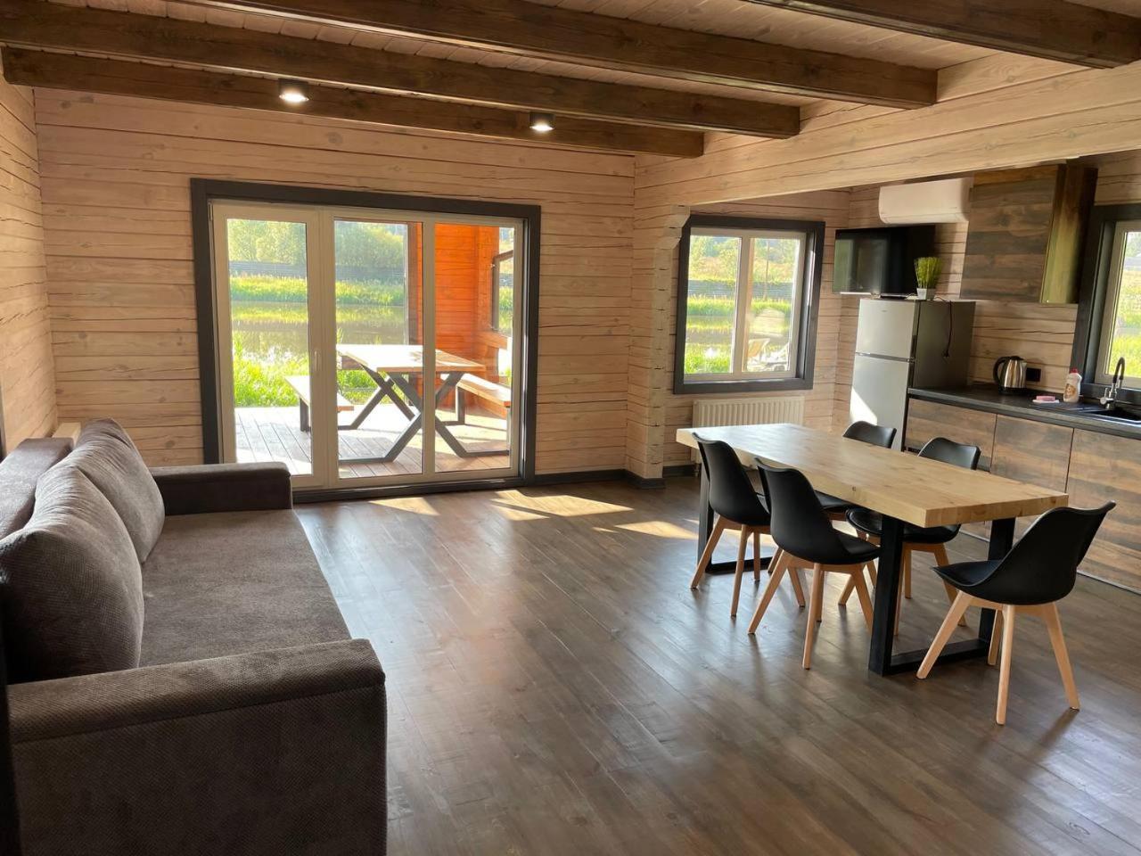Guesthouse On The Lake With Bathhouse 70 Km From Kiev Makariv ภายนอก รูปภาพ