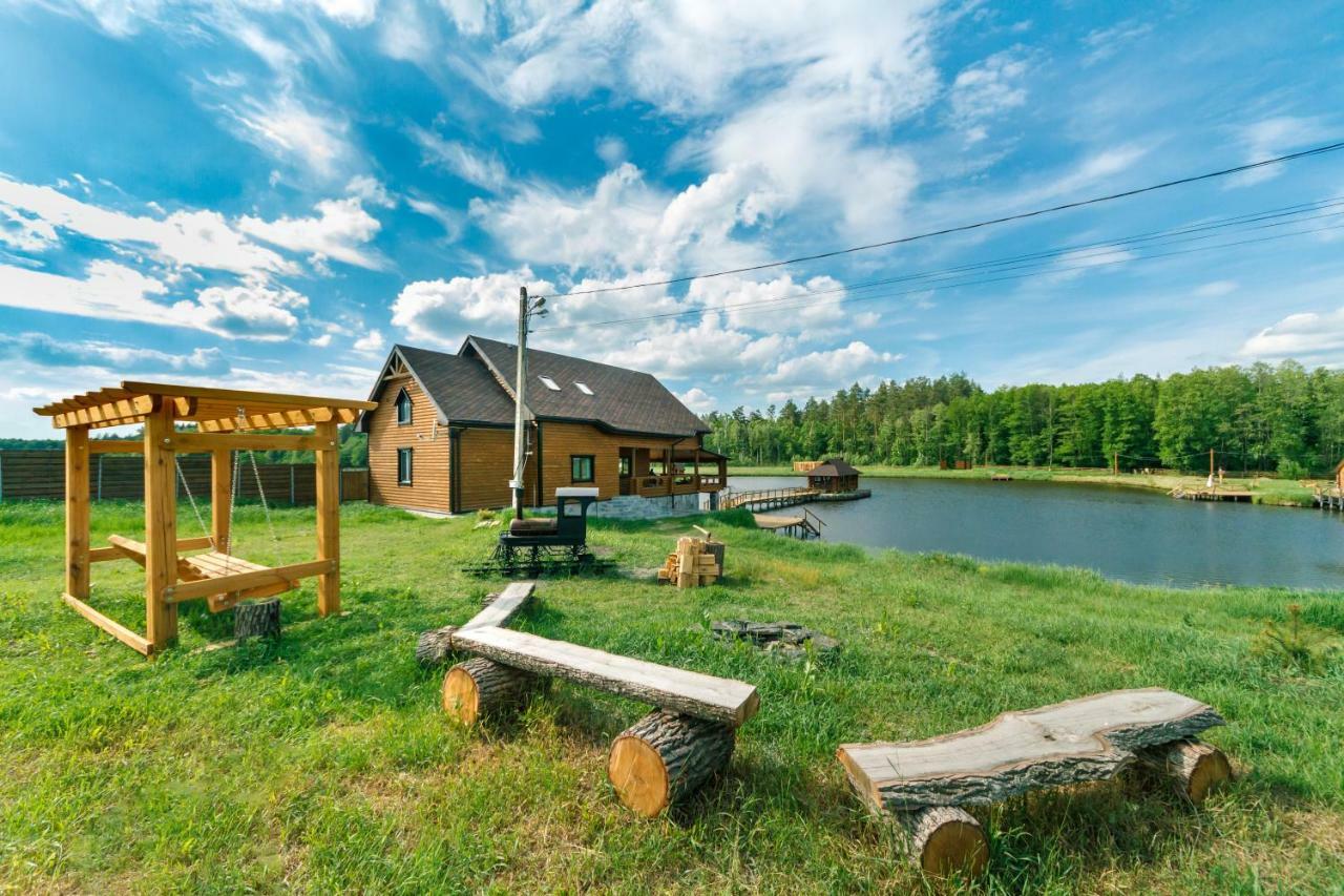 Guesthouse On The Lake With Bathhouse 70 Km From Kiev Makariv ภายนอก รูปภาพ