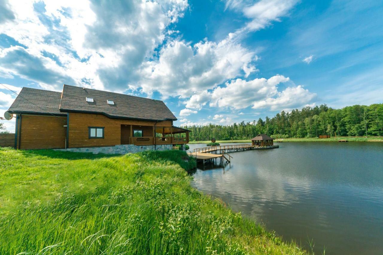 Guesthouse On The Lake With Bathhouse 70 Km From Kiev Makariv ภายนอก รูปภาพ